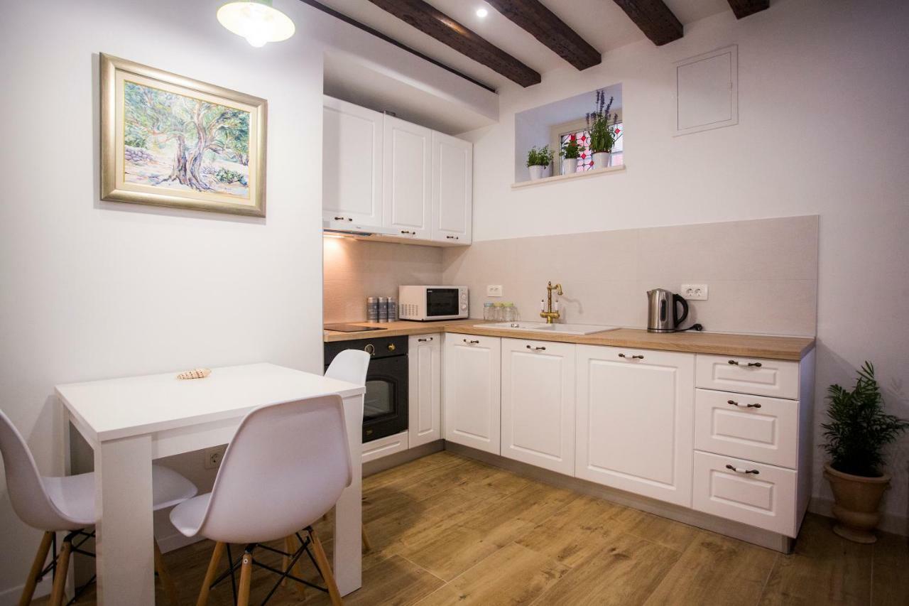 Studio Apartman Ana Split Kültér fotó