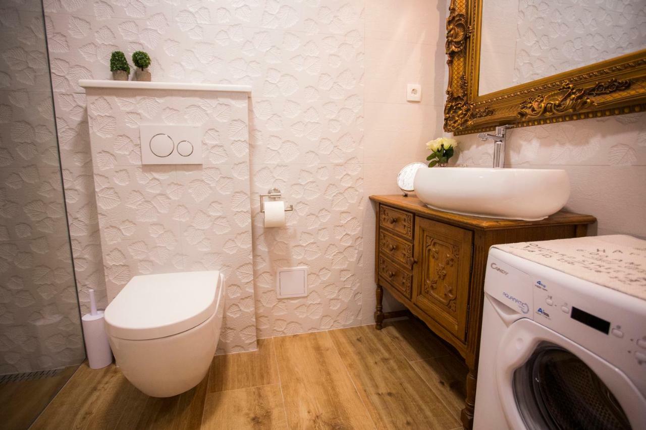 Studio Apartman Ana Split Kültér fotó