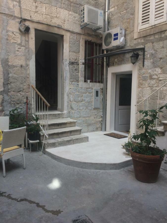 Studio Apartman Ana Split Kültér fotó